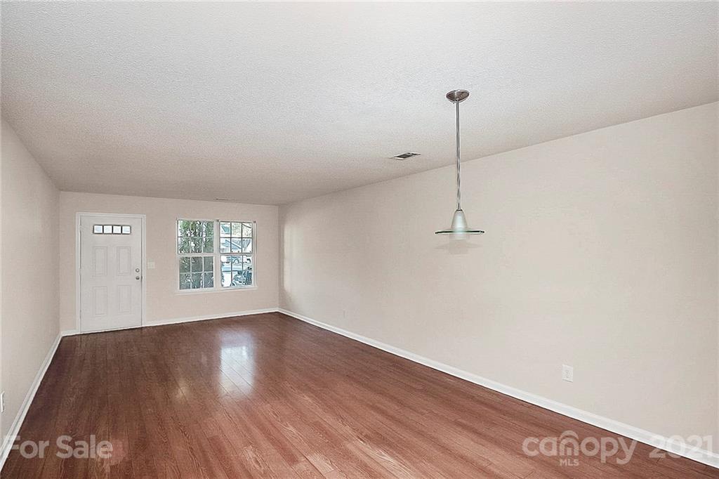 10609 Prairie Ridge Lane Charlotte, NC 28213 - Photo 3 of 27 Gallery Image 3