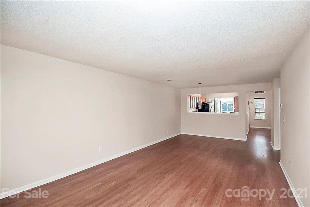 10609 Prairie Ridge Lane Charlotte, NC 28213 - Photo 6 of 27 Gallery Image 6