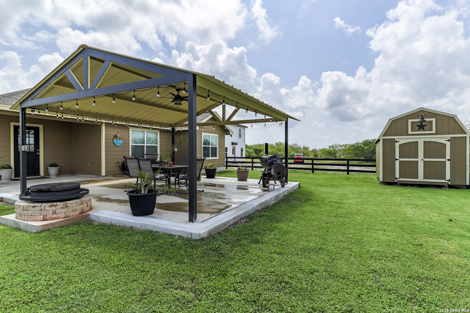 615 Cadena Loop Kenedy, TX 78119 - Photo 21 of 32