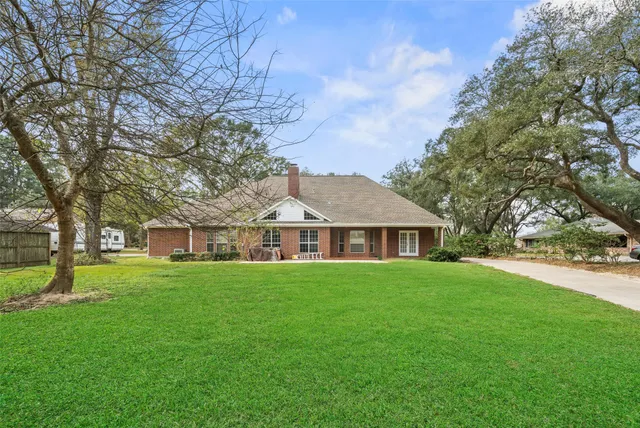 $2,300 | 30616 Quinn Road, Tomball, TX 77375