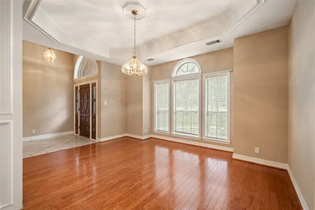 $2,300 | 30616 Quinn Road, Tomball, TX 77375