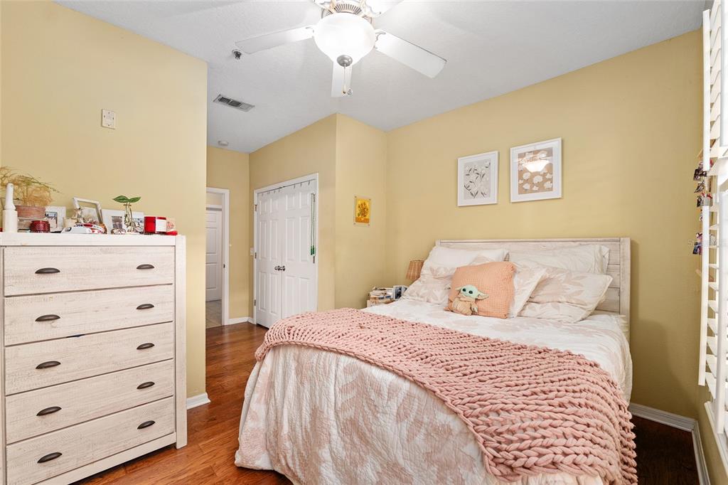 1257 Southwest 9th Road, Unit 308 Gainesville, FL 32601 - Photo 20 of 31