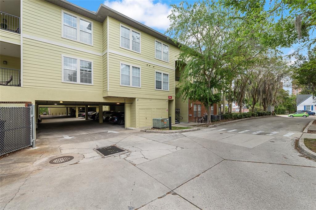 1257 Southwest 9th Road, Unit 308 Gainesville, FL 32601 - Photo 29 of 31