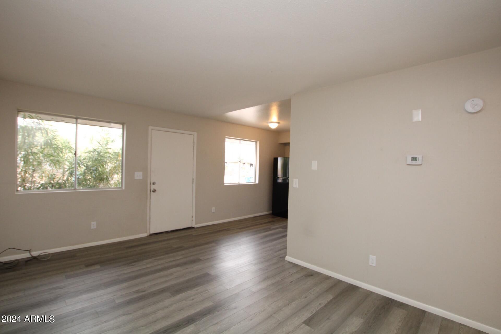 960 South Mara Drive, Unit 1 Apache Junction, AZ 85120 - Photo 3 of 7 185a727c-eb86-47c5-8240-10e1105309b7
