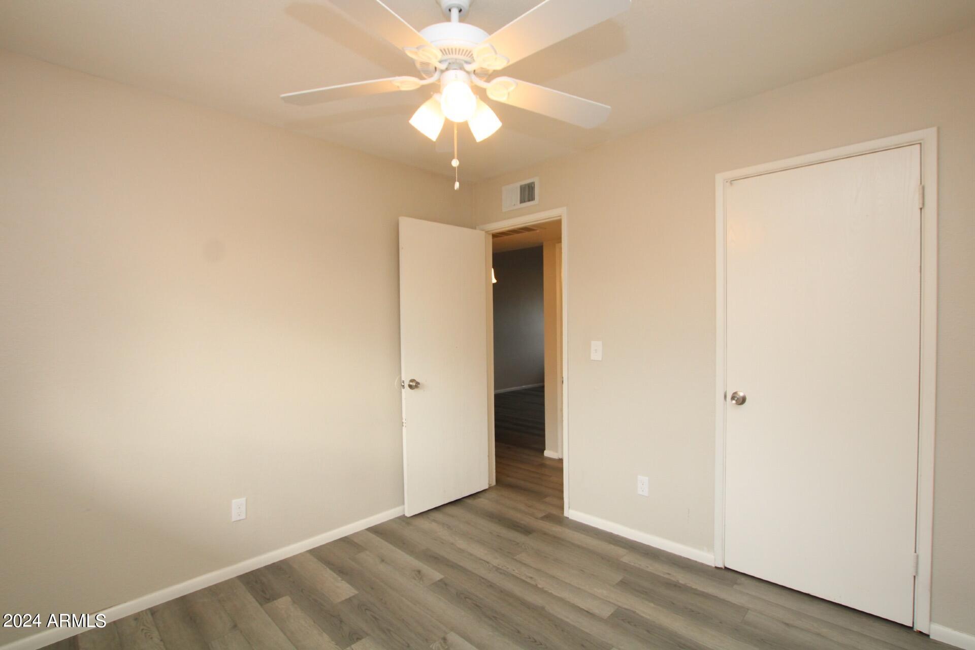 960 South Mara Drive, Unit 1 Apache Junction, AZ 85120 - Photo 4 of 7 64443c28-a8f5-44f1-88f5-184c98c93f7a