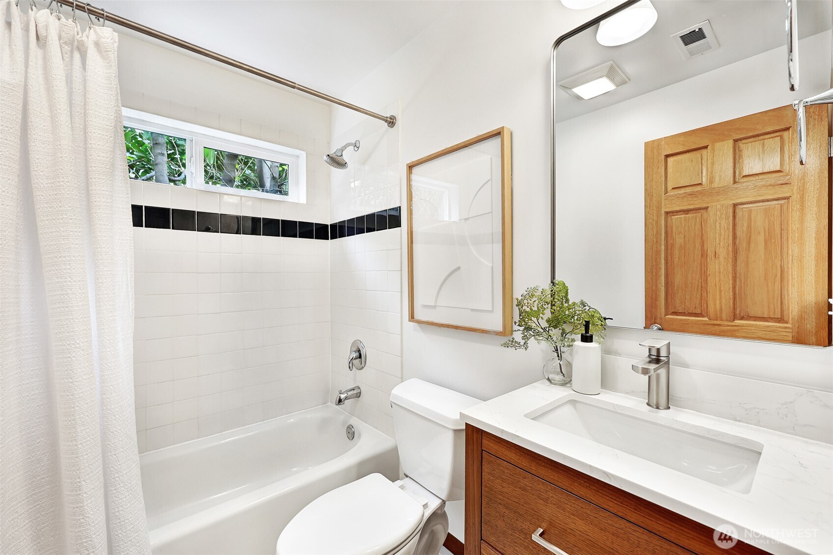 622 Northwest 75th Street Seattle, WA 98117 - Photo 19 of 22
