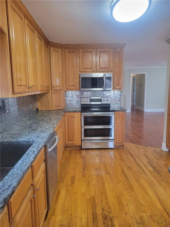 3370 Westbrook Road Suwanee, GA 30024 - Photo 17 of 36 Gallery Image 17