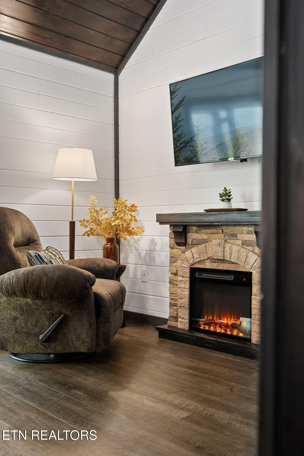 1608 Mitchell Farm Road Pigeon Forge, TN 37876 - Photo 25 of 52 DSC01997