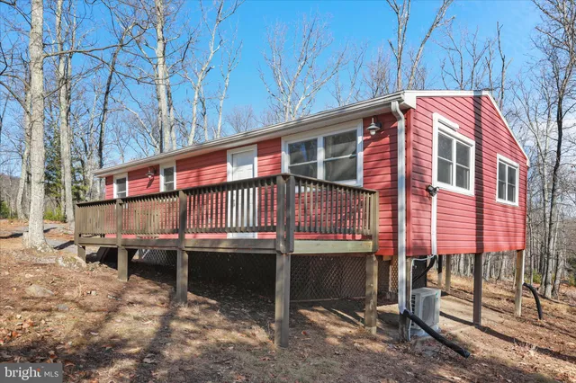$237,500 | 1127 Audubon Road, Hedgesville, WV 25427