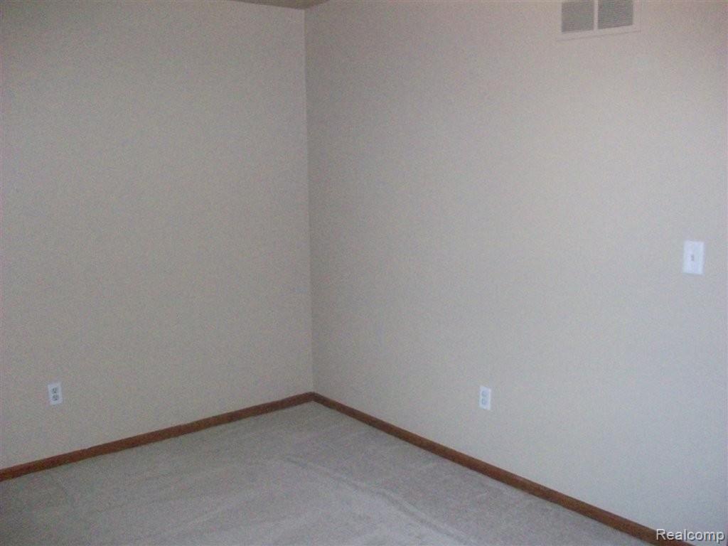16280 Rudgate Street Southgate, MI 48195 - Photo 15 of 23 2nd Bedroom view 3.jpg