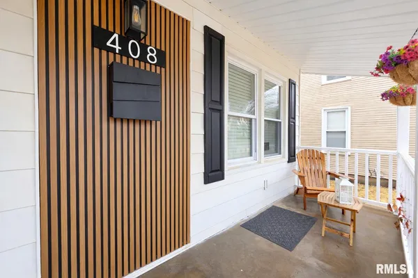 $270,000 | 408 North 3rd Street, Dunlap, IL 61525