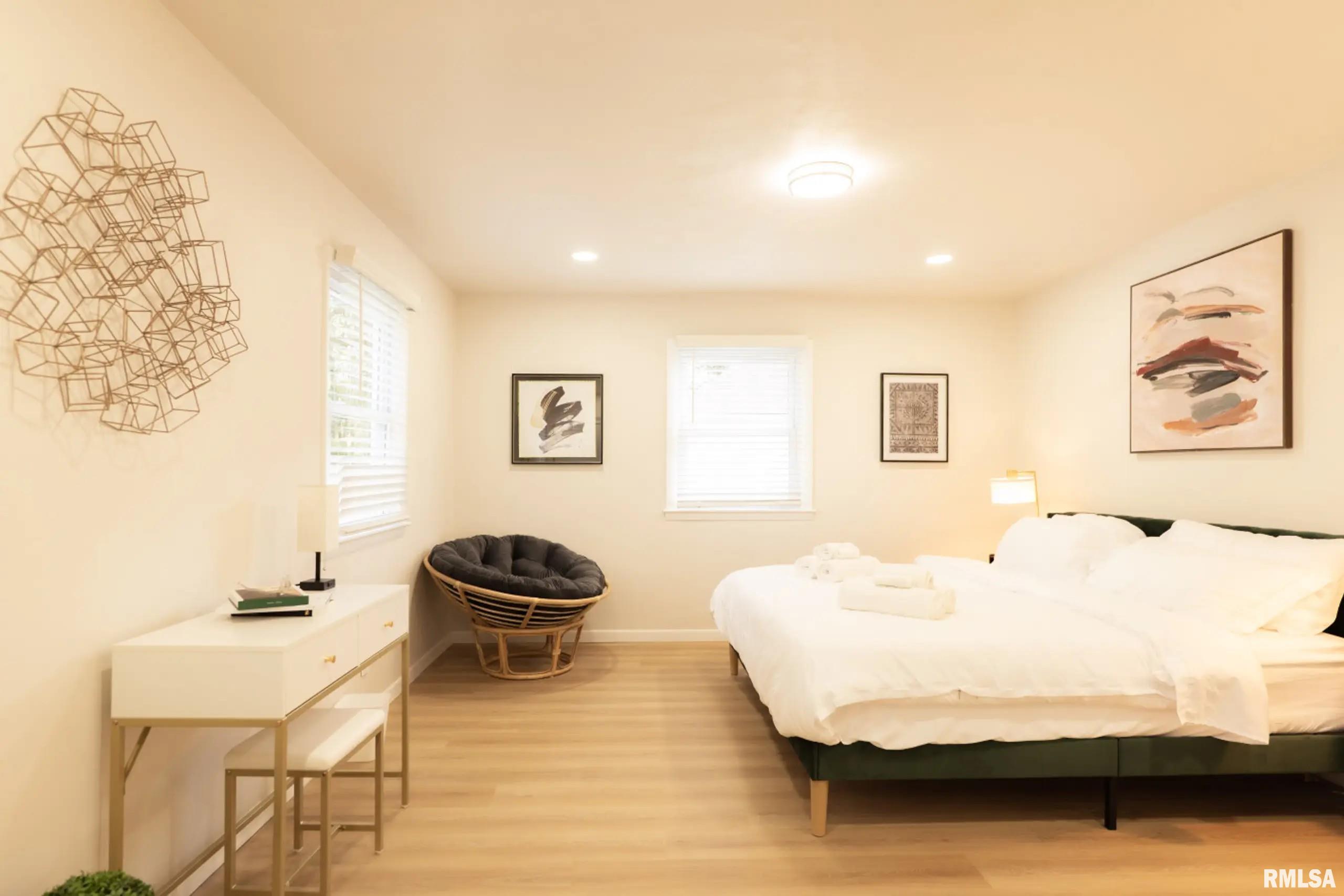 408 North 3rd Street Dunlap, IL 61525 - Photo 10 of 41