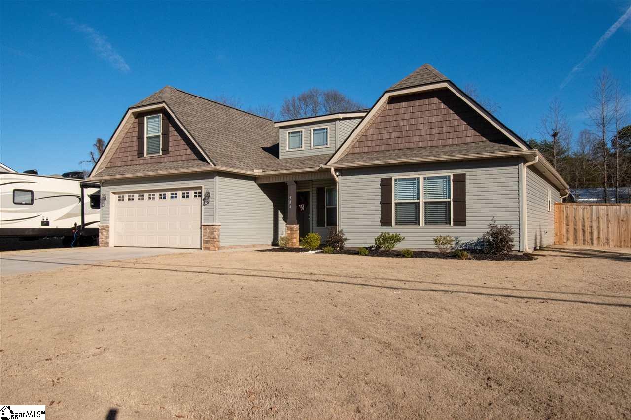 586 Hammett Store Road Lyman, SC 29365 - Photo 1 of 22