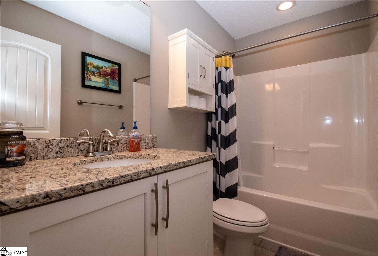 586 Hammett Store Road Lyman, SC 29365 - Photo 11 of 22