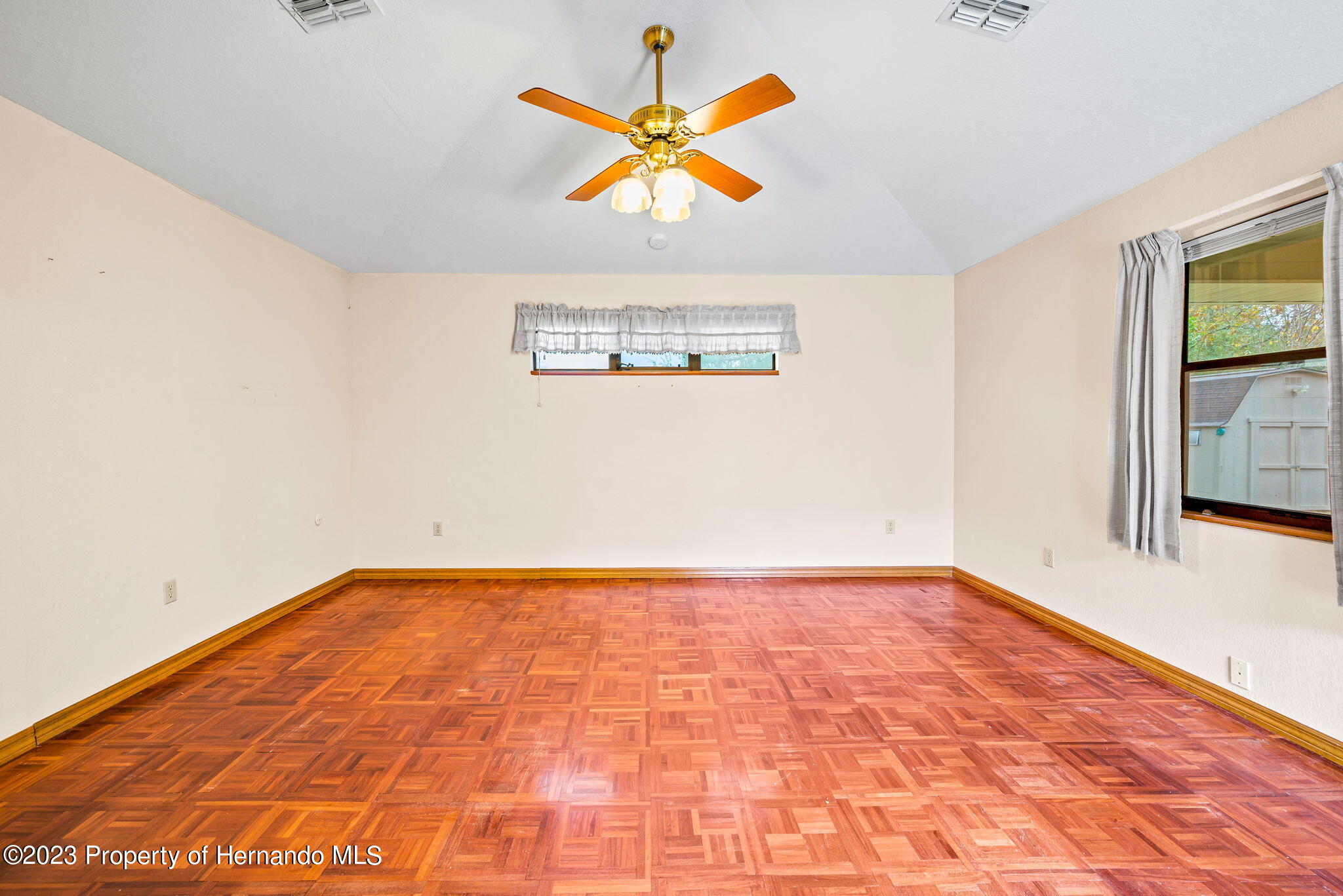 8458 Beach Spring Hill Spring Hill, FL 34606 - Photo 23 of 52 23-web-or-mls-DSC_5704