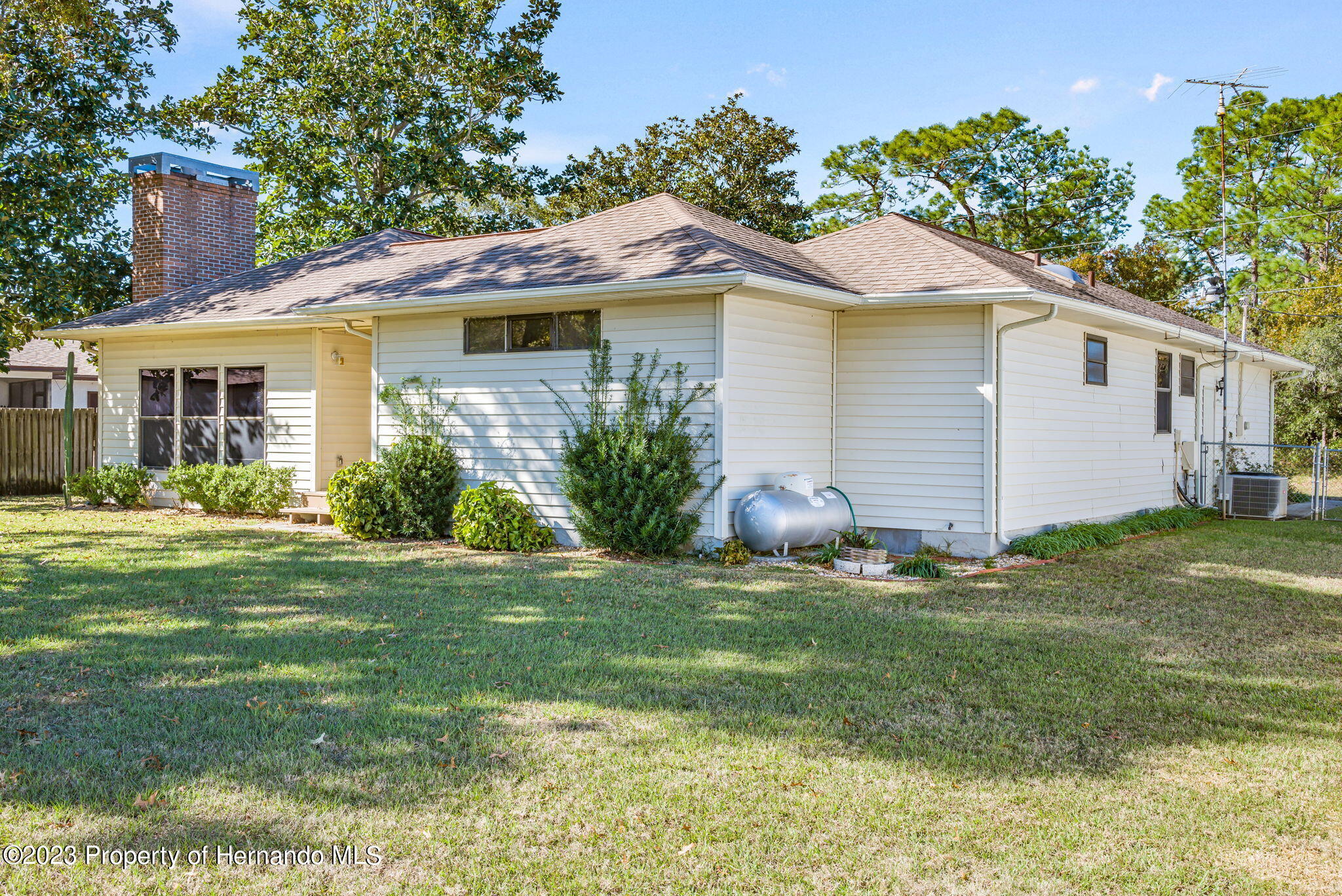 8458 Beach Spring Hill Spring Hill, FL 34606 - Photo 46 of 52 46-web-or-mls-DSC_5969