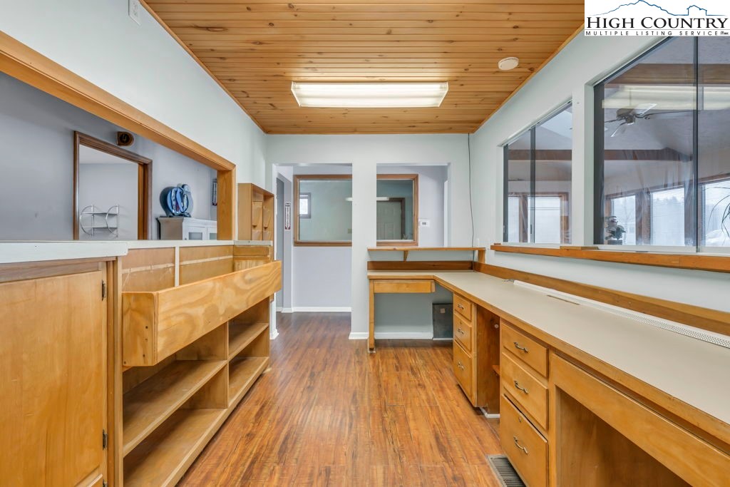 483 Highway 105 Extension Boone, NC 28607 - Photo 17 of 41