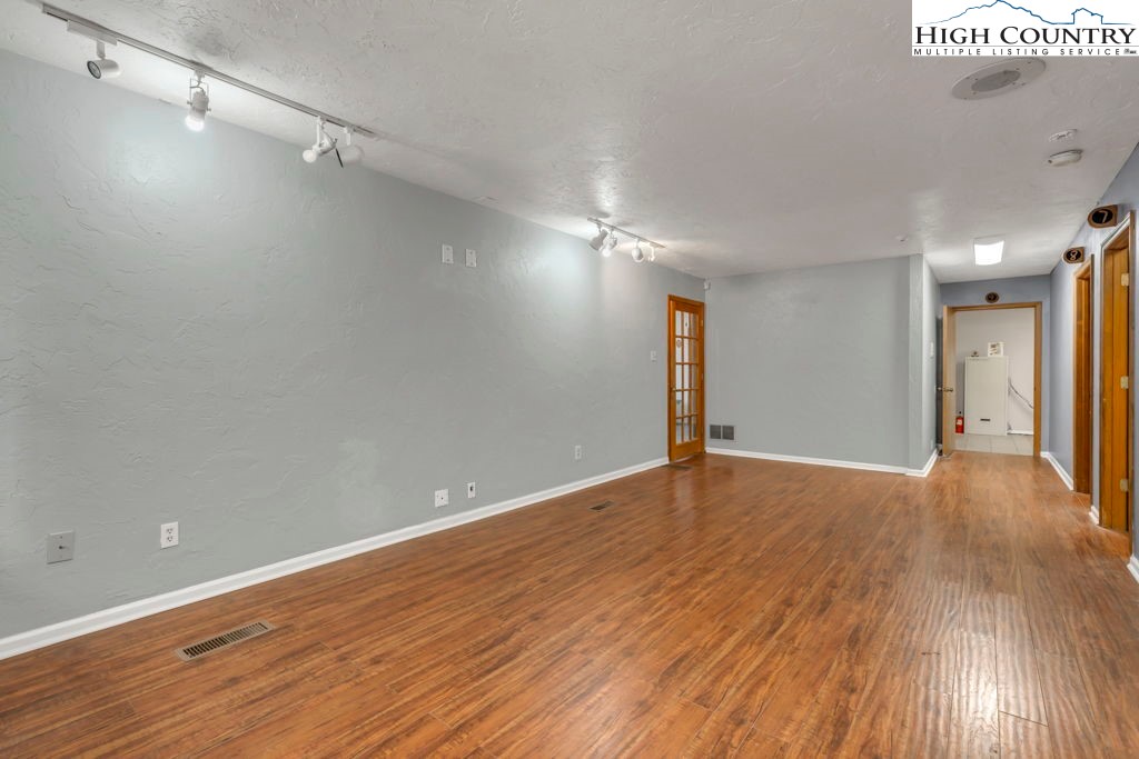 483 Highway 105 Extension Boone, NC 28607 - Photo 29 of 41