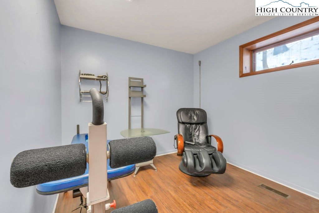 483 Highway 105 Extension Boone, NC 28607 - Photo 31 of 41