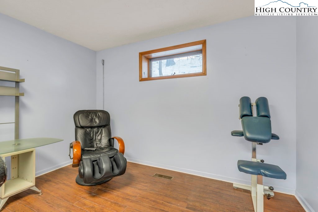 483 Highway 105 Extension Boone, NC 28607 - Photo 32 of 41