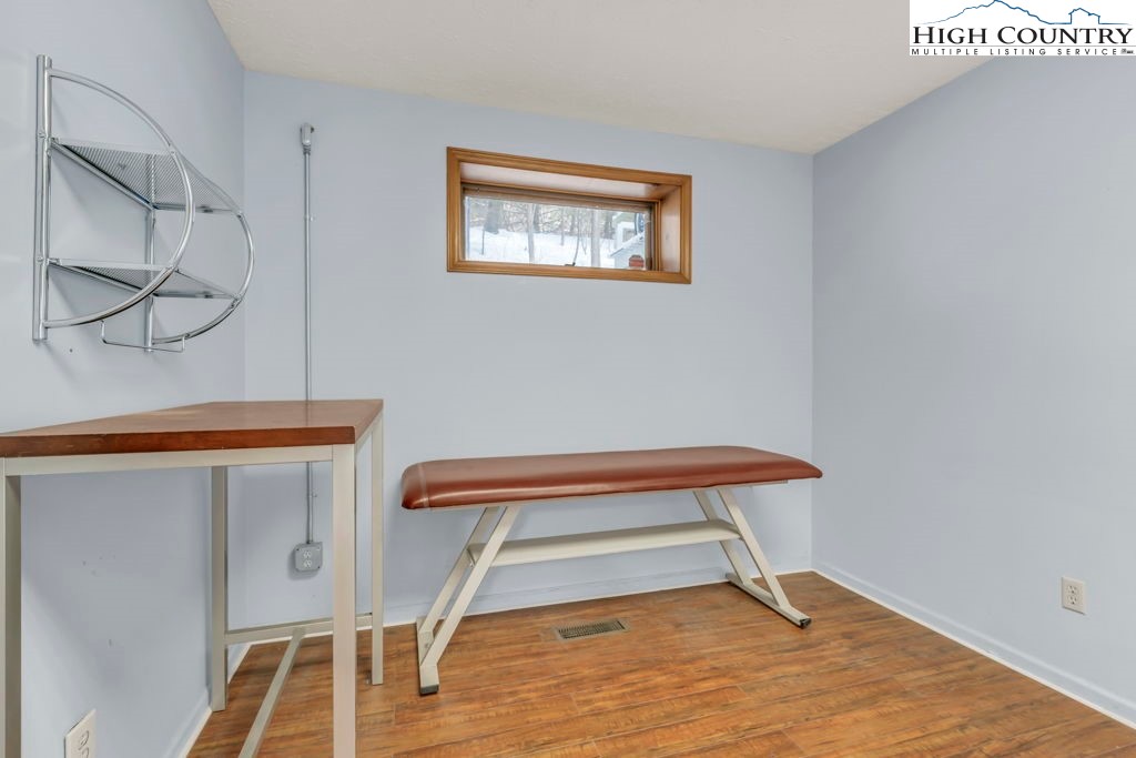 483 Highway 105 Extension Boone, NC 28607 - Photo 34 of 41