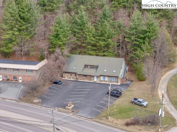 $5,500 | 483 Highway 105 Extension, Boone, NC 28607