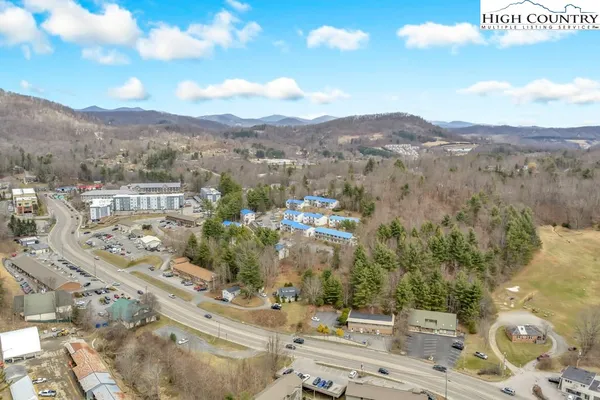 $5,500 | 483 Highway 105 Extension, Boone, NC 28607