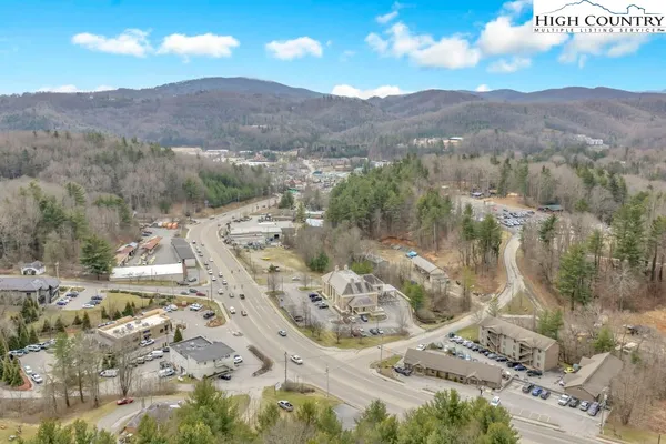 $5,500 | 483 Highway 105 Extension, Boone, NC 28607