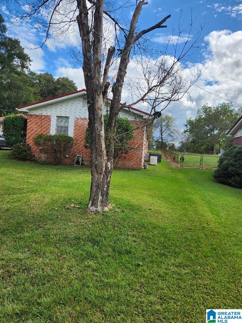 805 9th Way Pleasant Grove, AL 35127 - Photo 3 of 23