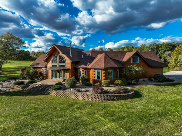 $1,574,900 | 6903 East State Road 58, Owensburg, IN 47453