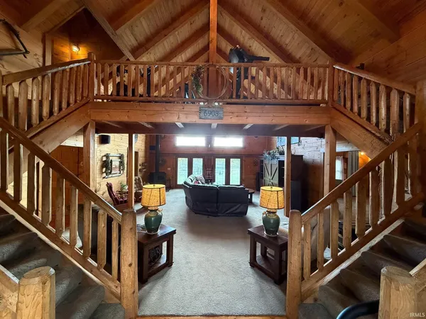 $1,574,900 | 6903 East State Road 58, Owensburg, IN 47453