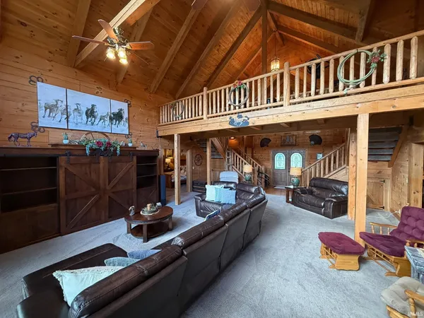 $1,574,900 | 6903 East State Road 58, Owensburg, IN 47453