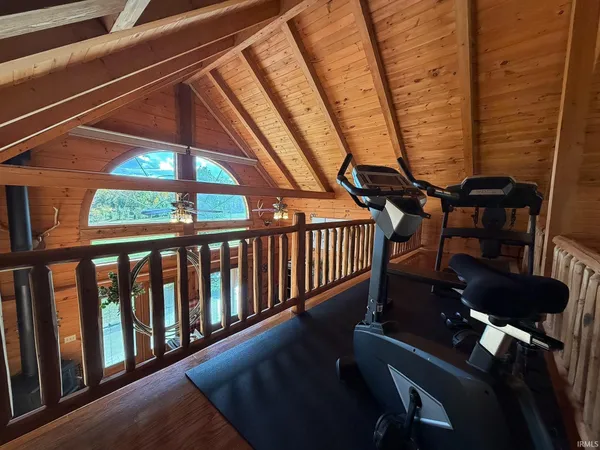 $1,574,900 | 6903 East State Road 58, Owensburg, IN 47453