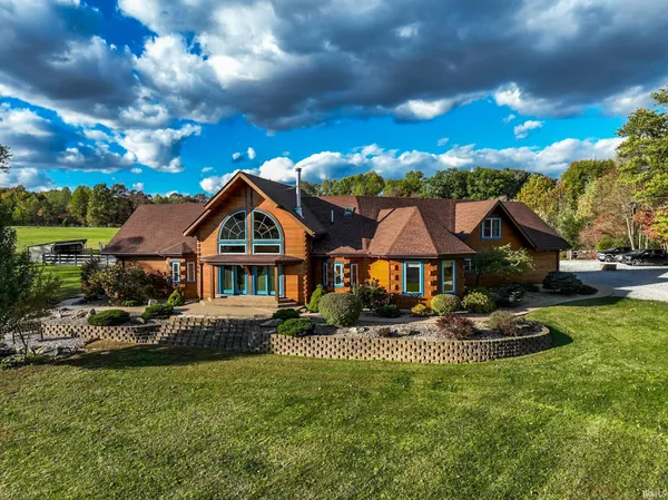 $1,574,900 | 6903 East State Road 58, Owensburg, IN 47453