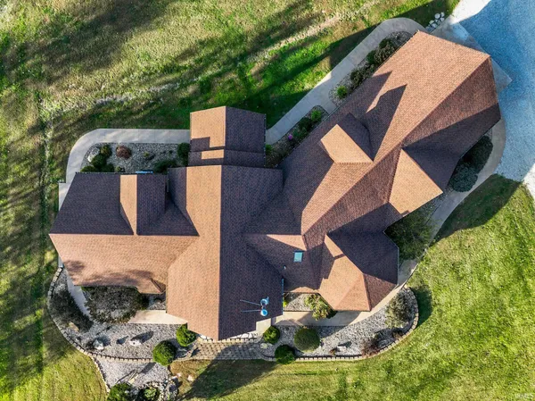 $1,574,900 | 6903 East State Road 58, Owensburg, IN 47453