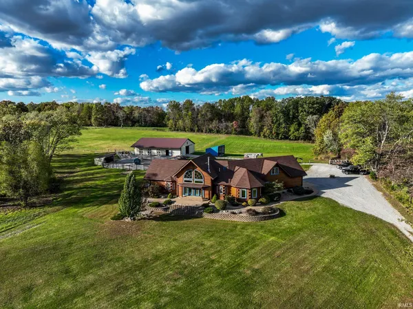 $1,574,900 | 6903 East State Road 58, Owensburg, IN 47453