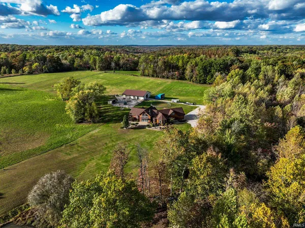 $1,574,900 | 6903 East State Road 58, Owensburg, IN 47453
