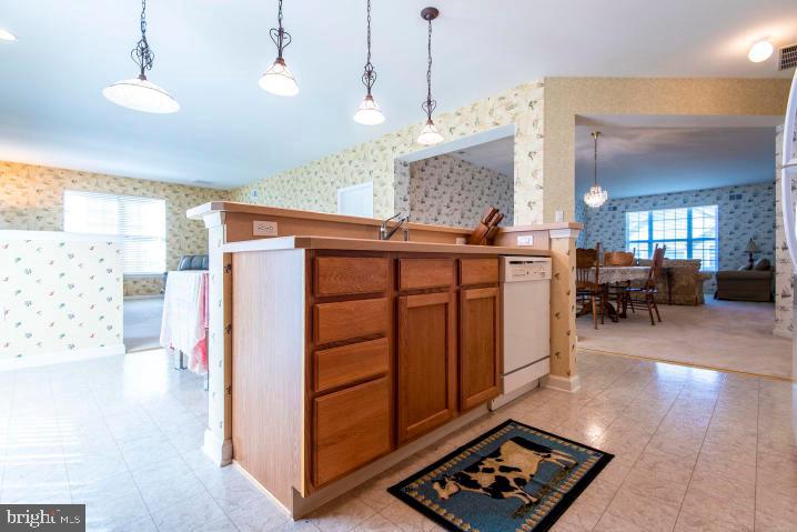 27 Battle Road Manchester Township, NJ 08759 - Photo 10 of 32