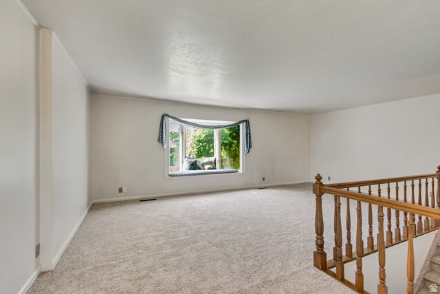 653 West 3400th Street South Bountiful, UT 84010 - Photo 5 of 27
