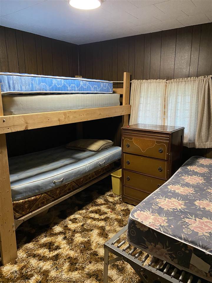 1392 Aller Road Northeast Kalkaska, MI 49646 - Photo 8 of 18 1891630-7.JPG