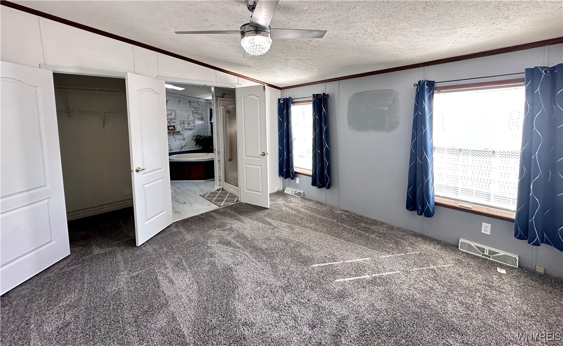 52 Calla Way Cheektowaga, NY 14043 - Photo 10 of 21 Primary Bedroom