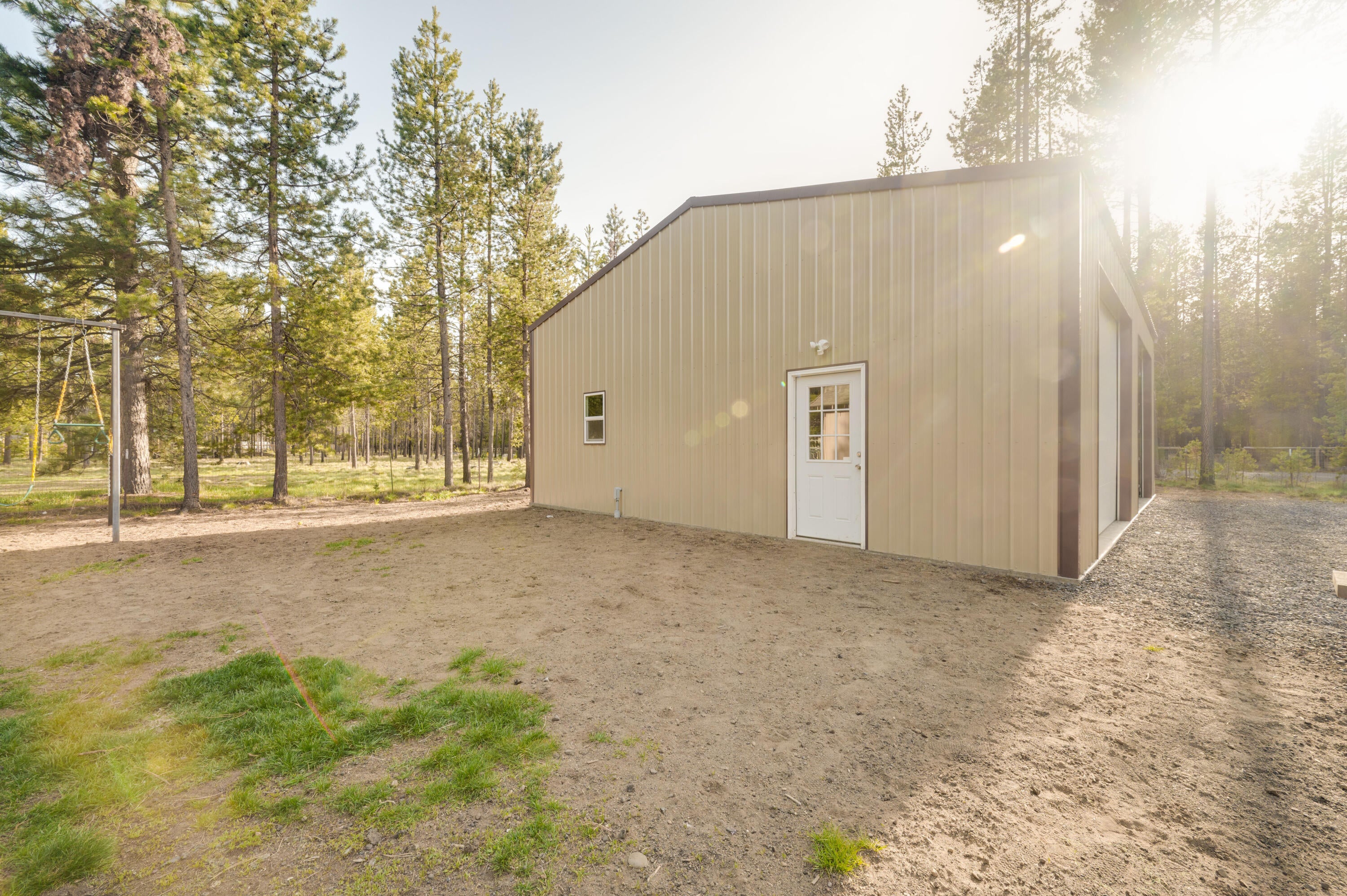 55693 Swan Road Bend, OR 97707 - Photo 20 of 22 DSC_2919HDR-2