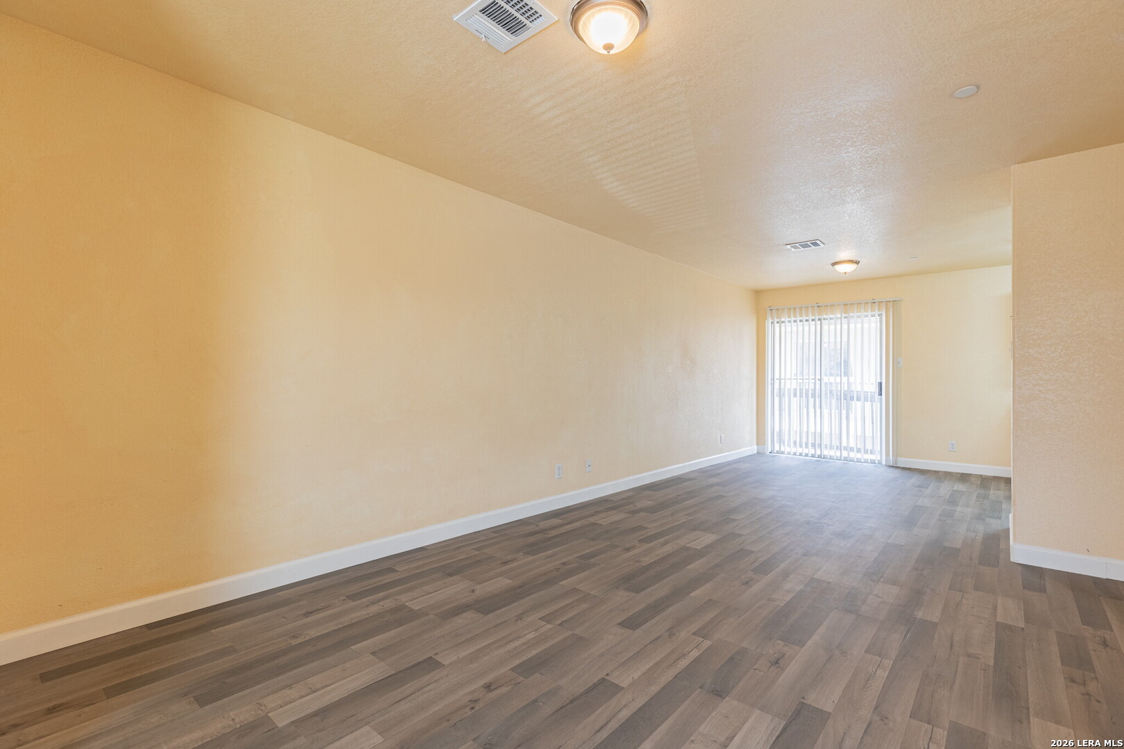 6482 Spring Time Street San Antonio, TX 78249 - Photo 5 of 26