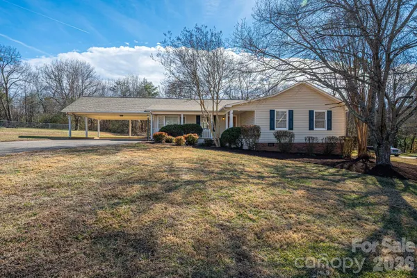 $359,500 | 2596 Prince Drive, Lincolnton, NC 28092