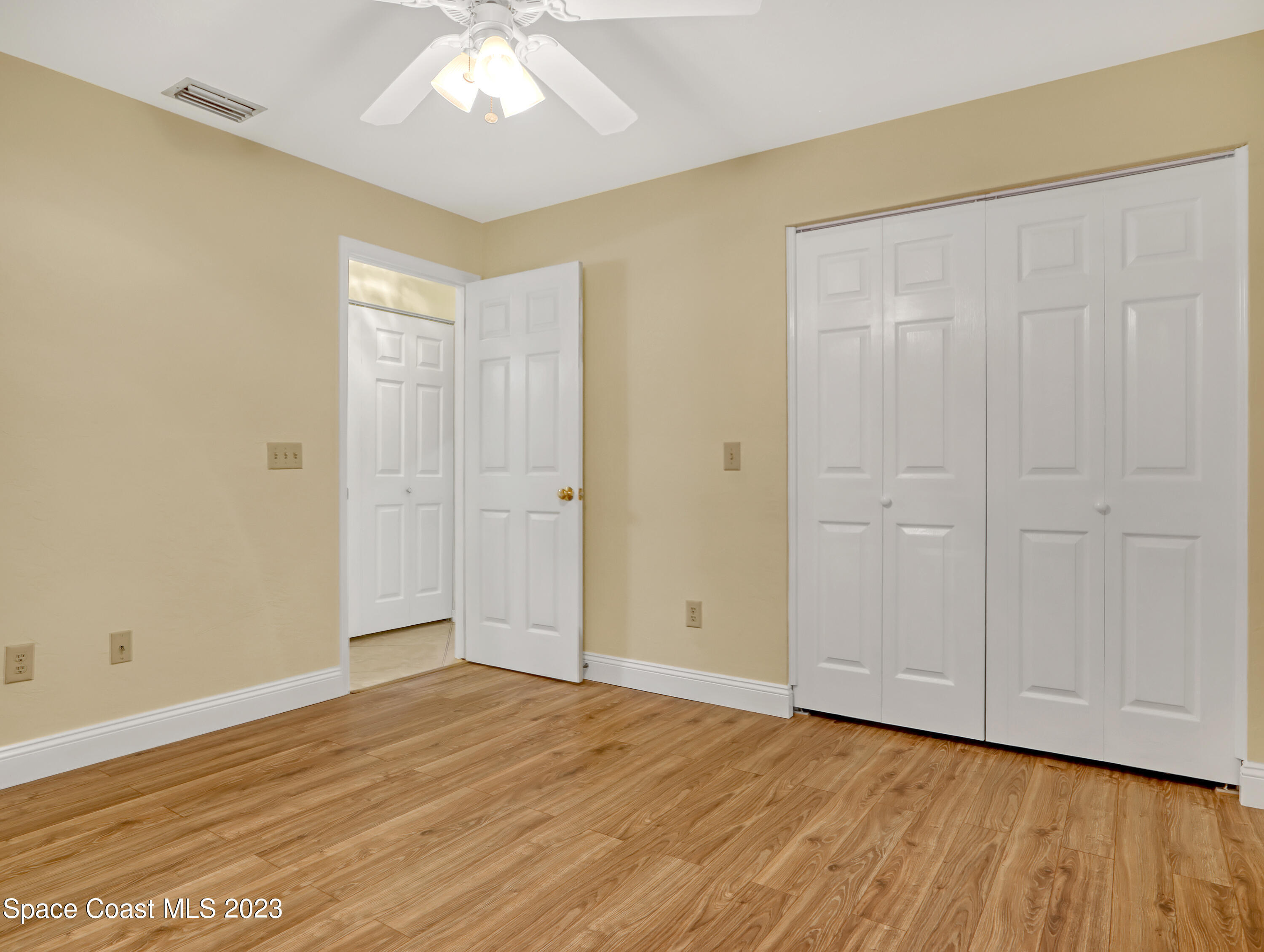 204 Ocean View Lane Indialantic, FL 32903 - Photo 22 of 30 204 Ocean View (27)
