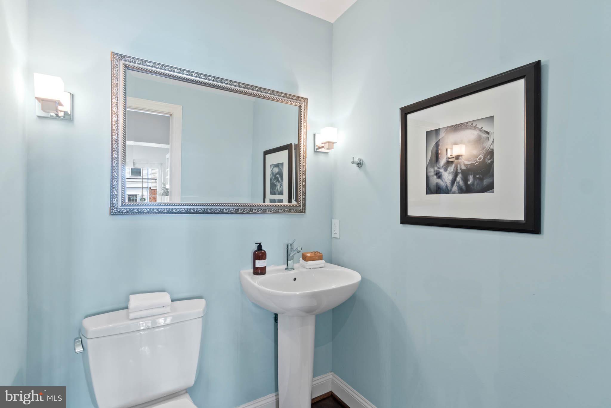 1149 Abbey Place Northeast Washington, DC 20002 - Photo 8 of 26