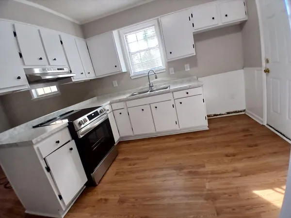 $1,625 | 202 Barshay Drive, Summerville, SC 29483