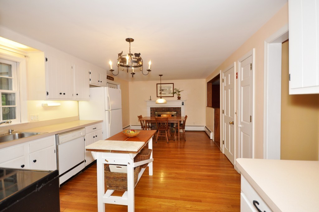 18 Birch Ridge Road Acton, MA 01720 - Photo 5 of 28 Gallery Image 5