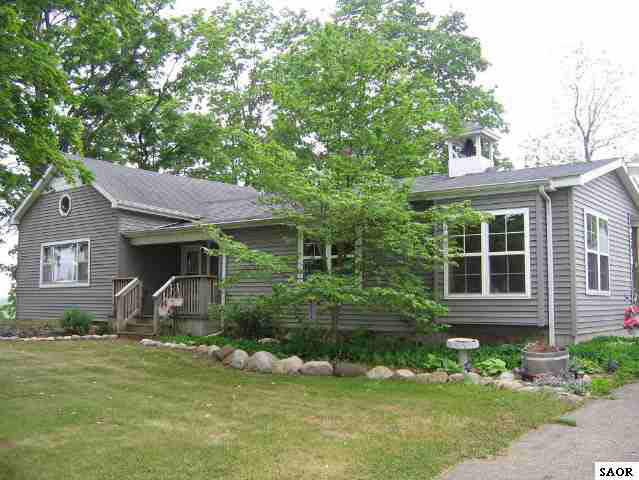 370 North Baldwin Road Owosso, MI 48867 - Photo 1 of 9 44739.JPG