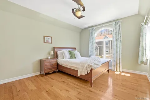 $719,000 | 1004 Kensington Way, Mount Kisco, NY 10549